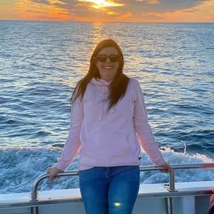 Meet your Posher, Toni